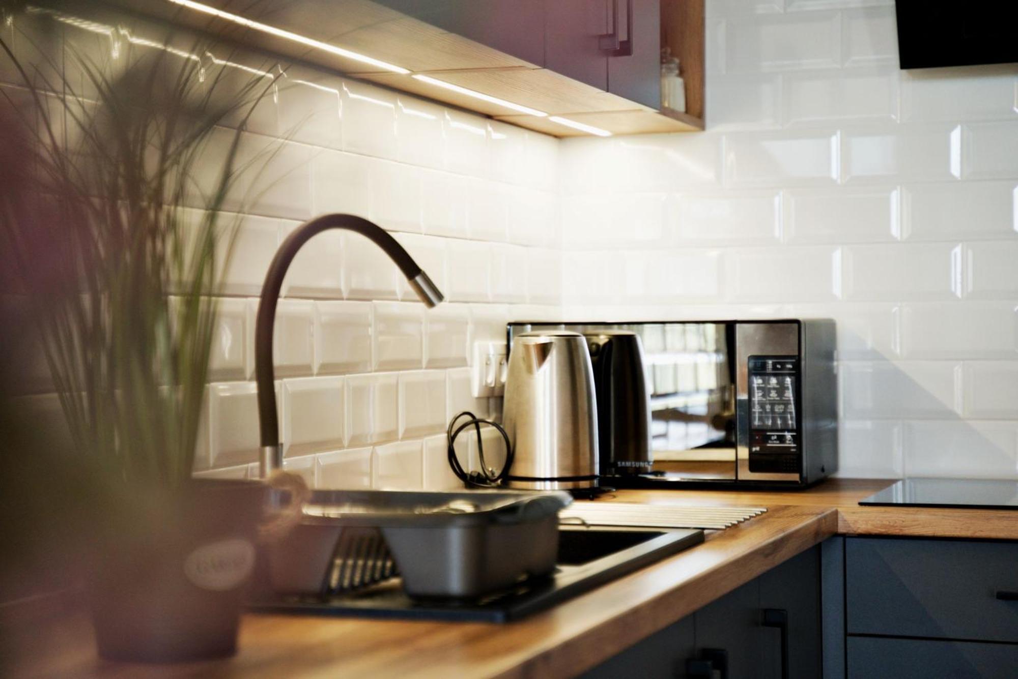 Apartament J&W Z Balkonem Apartment Затор Екстериор снимка